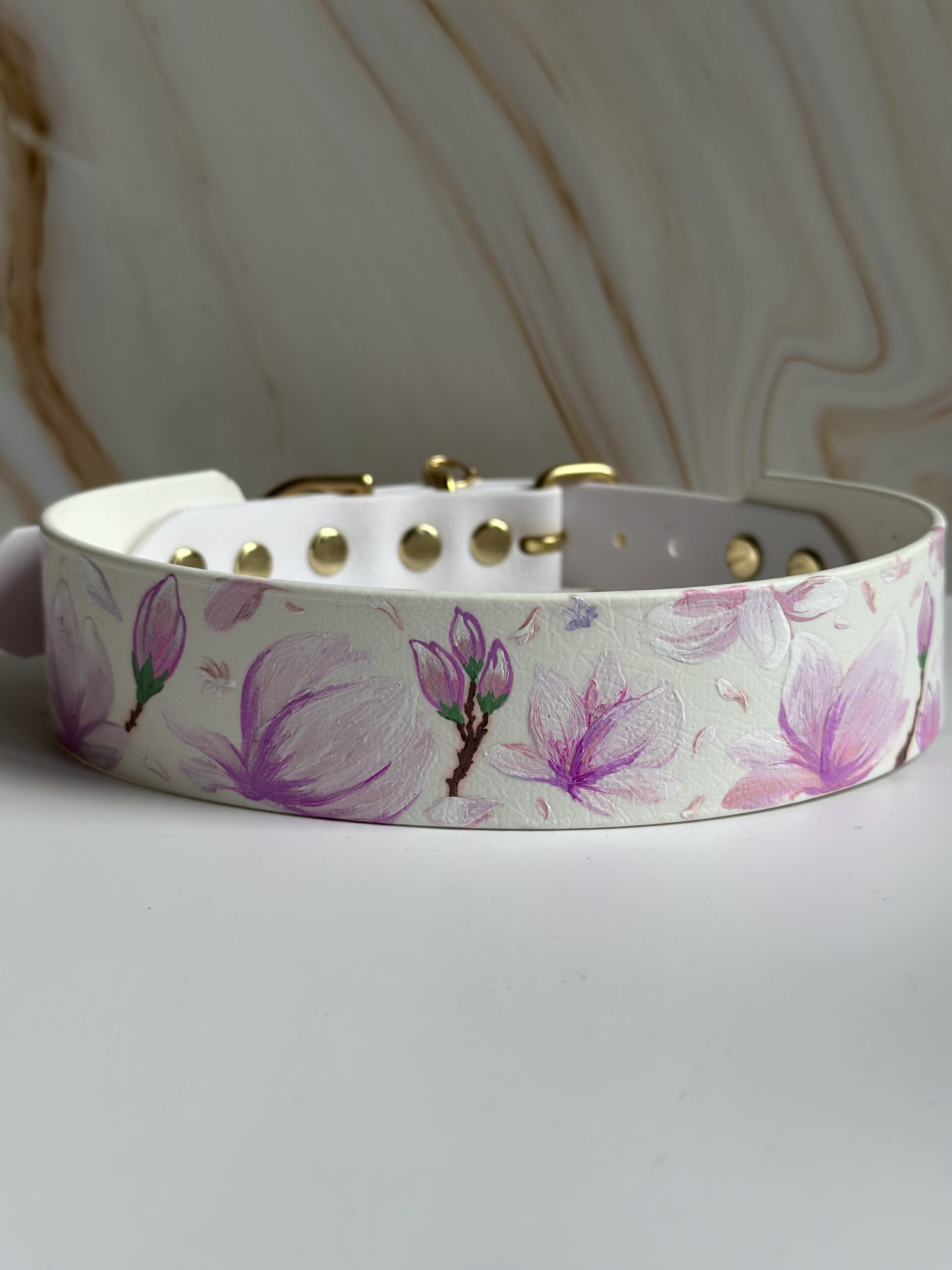 Geschilderde magnolia halsband - Image 3