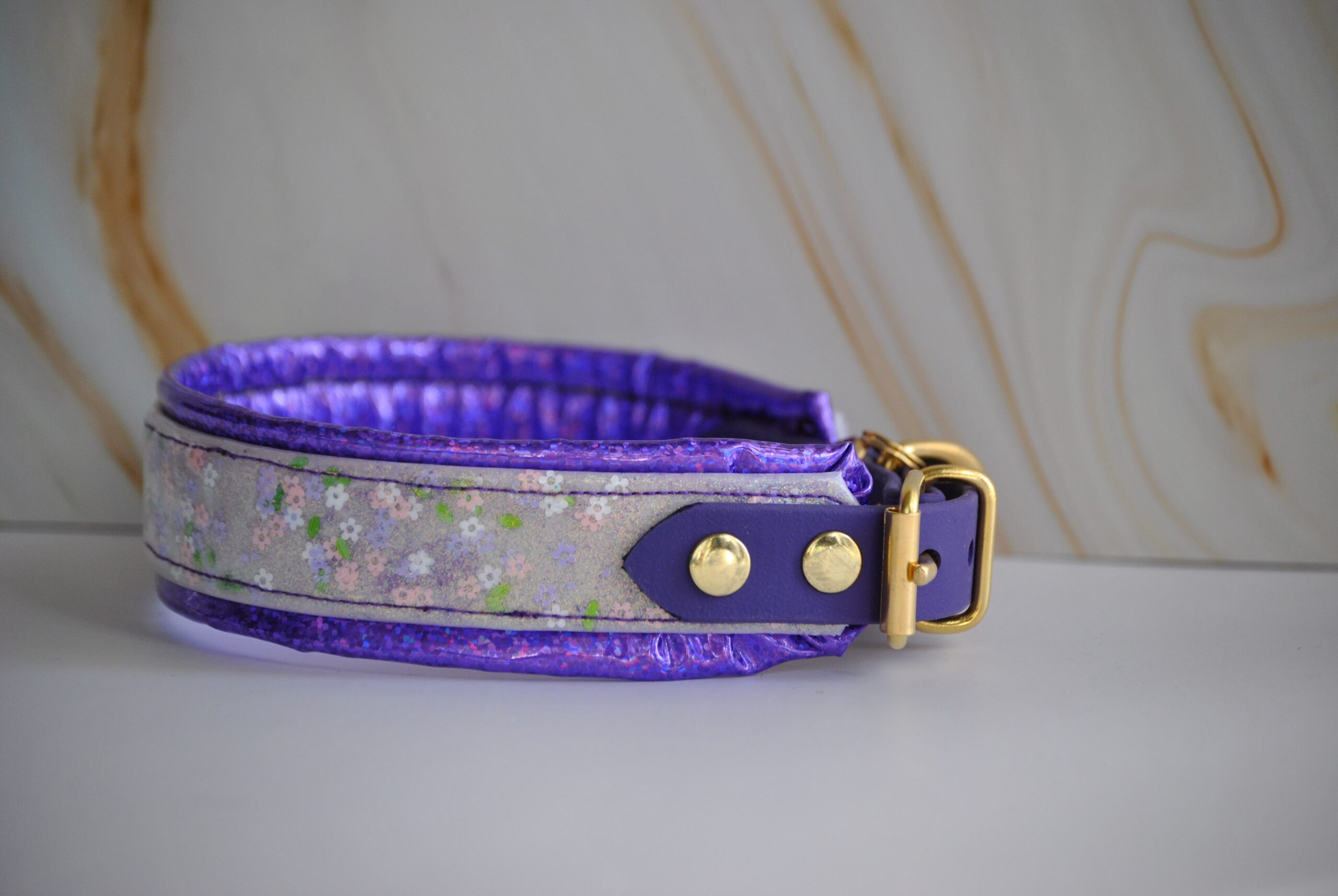 Glitter biothane halsband met holografisch imitatieleer - Afbeelding 4