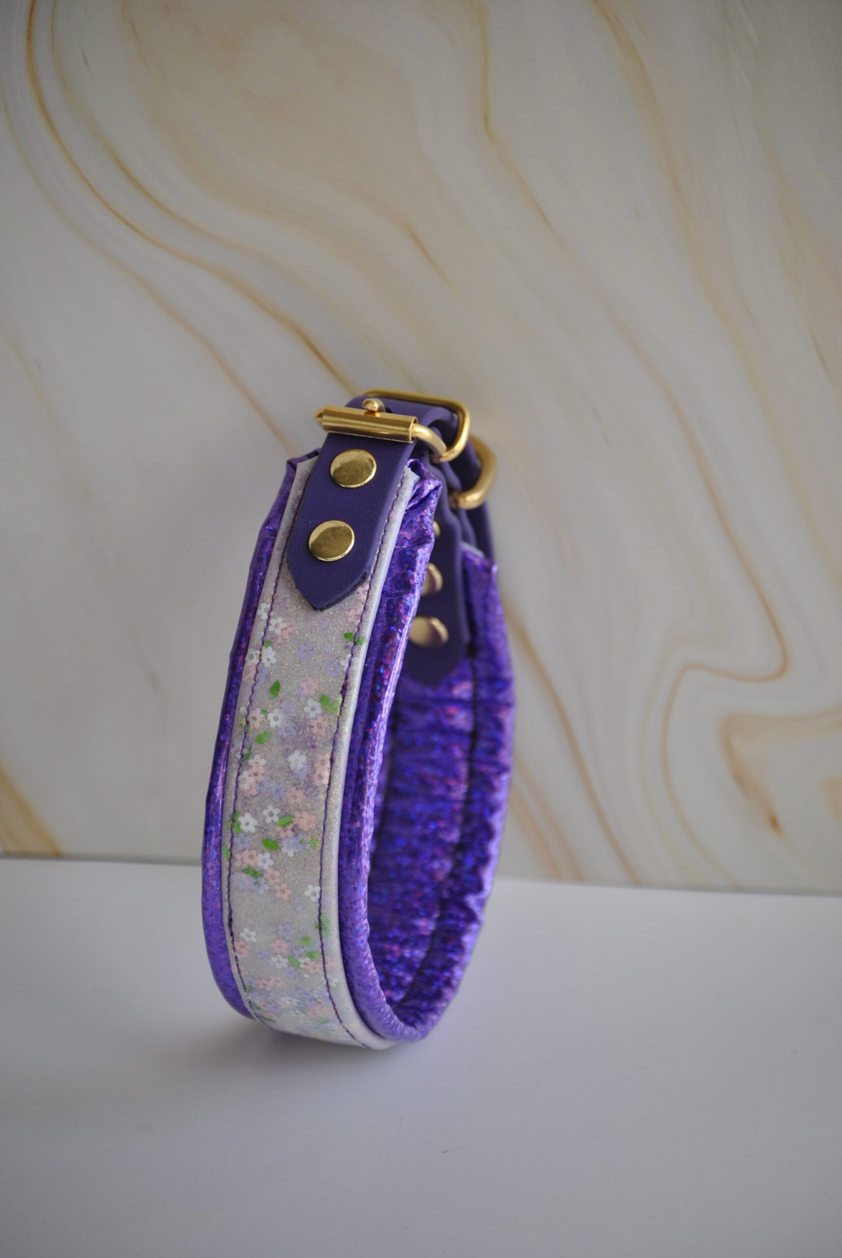 Glitter biothane halsband met holografisch imitatieleer - Afbeelding 5