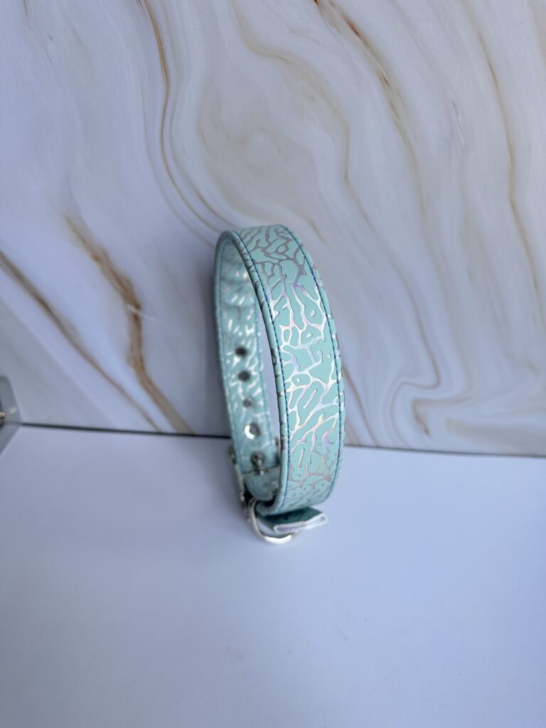 Holo veins mint groene halsband